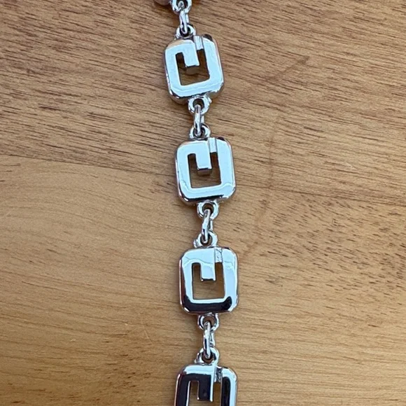 Givenchy Paris Bijoux G logo chain link necklace Silver Tone 30" - Picture 4 of 13